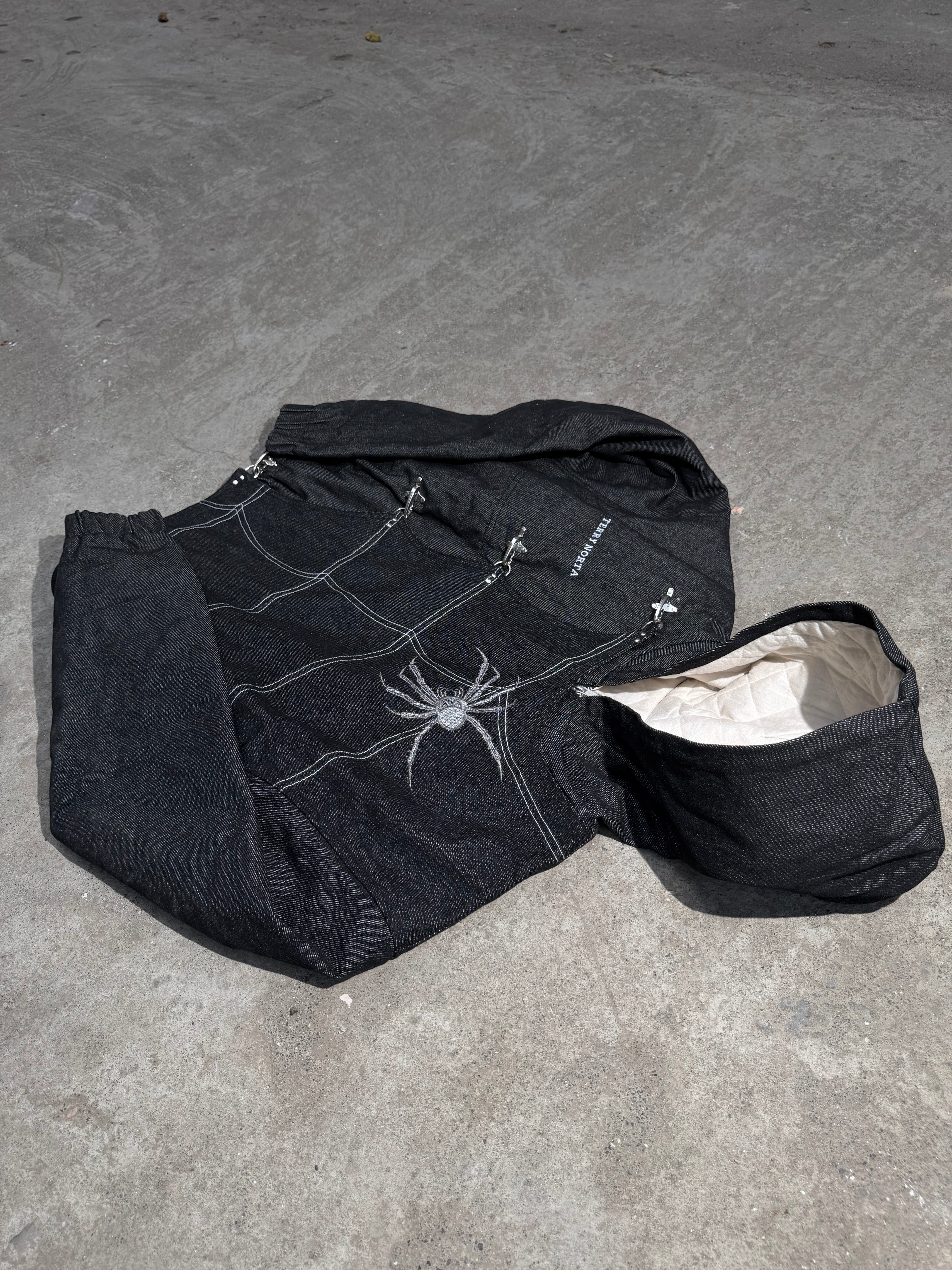 WEBBED CLAPS JACKET