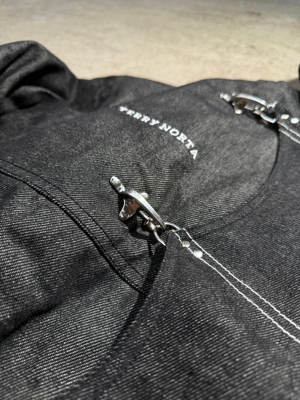 WEBBED CLAPS JACKET