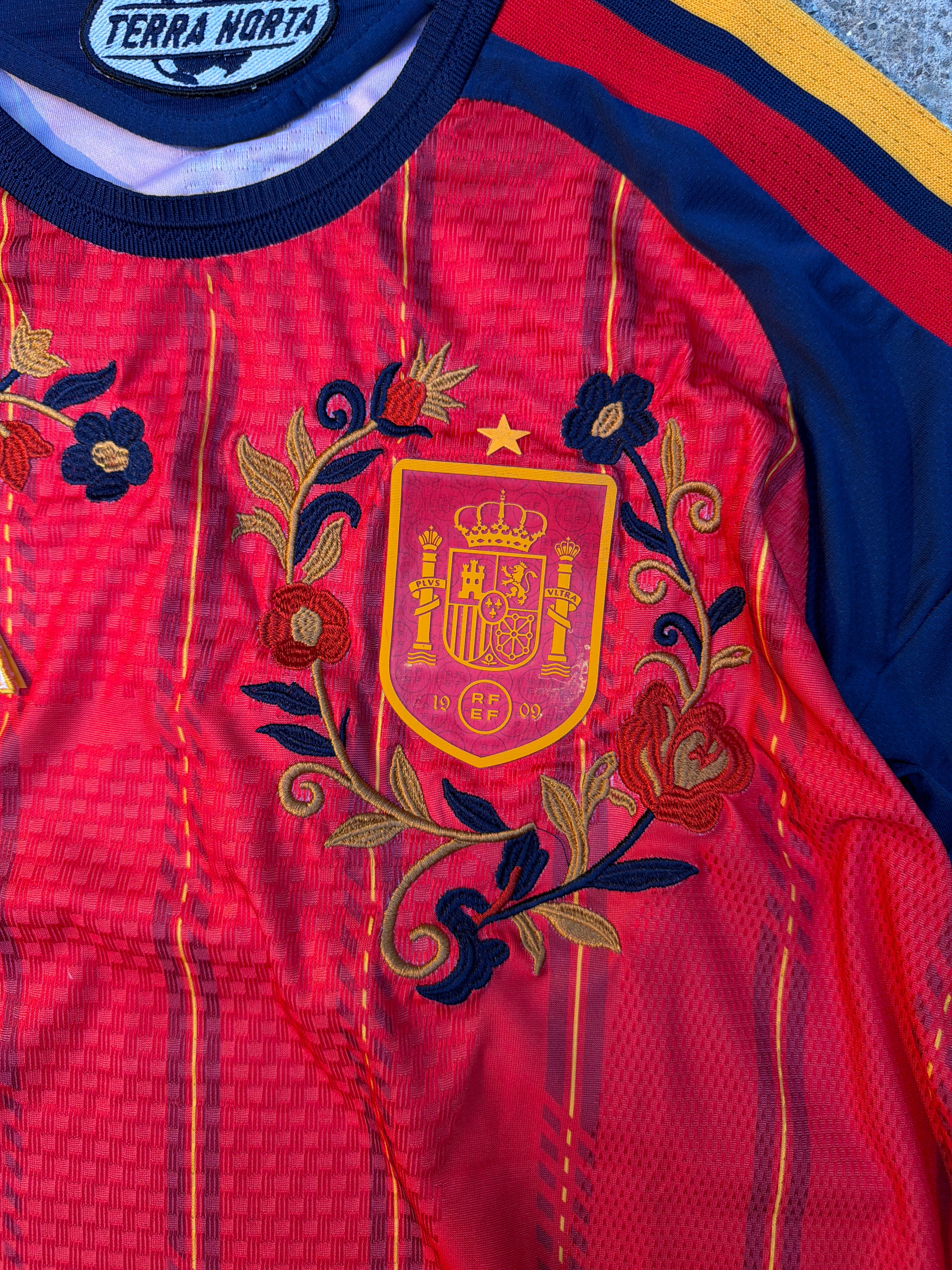 SPAIN EMBROIDERY JERSEY